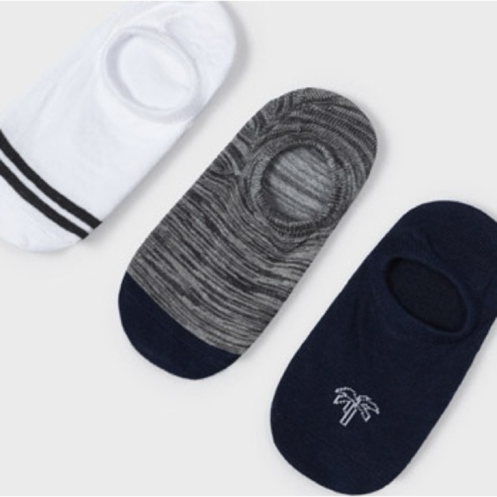 Size 10 kids Mayoral Kids No-Show Socks - White, Gray, and Navy